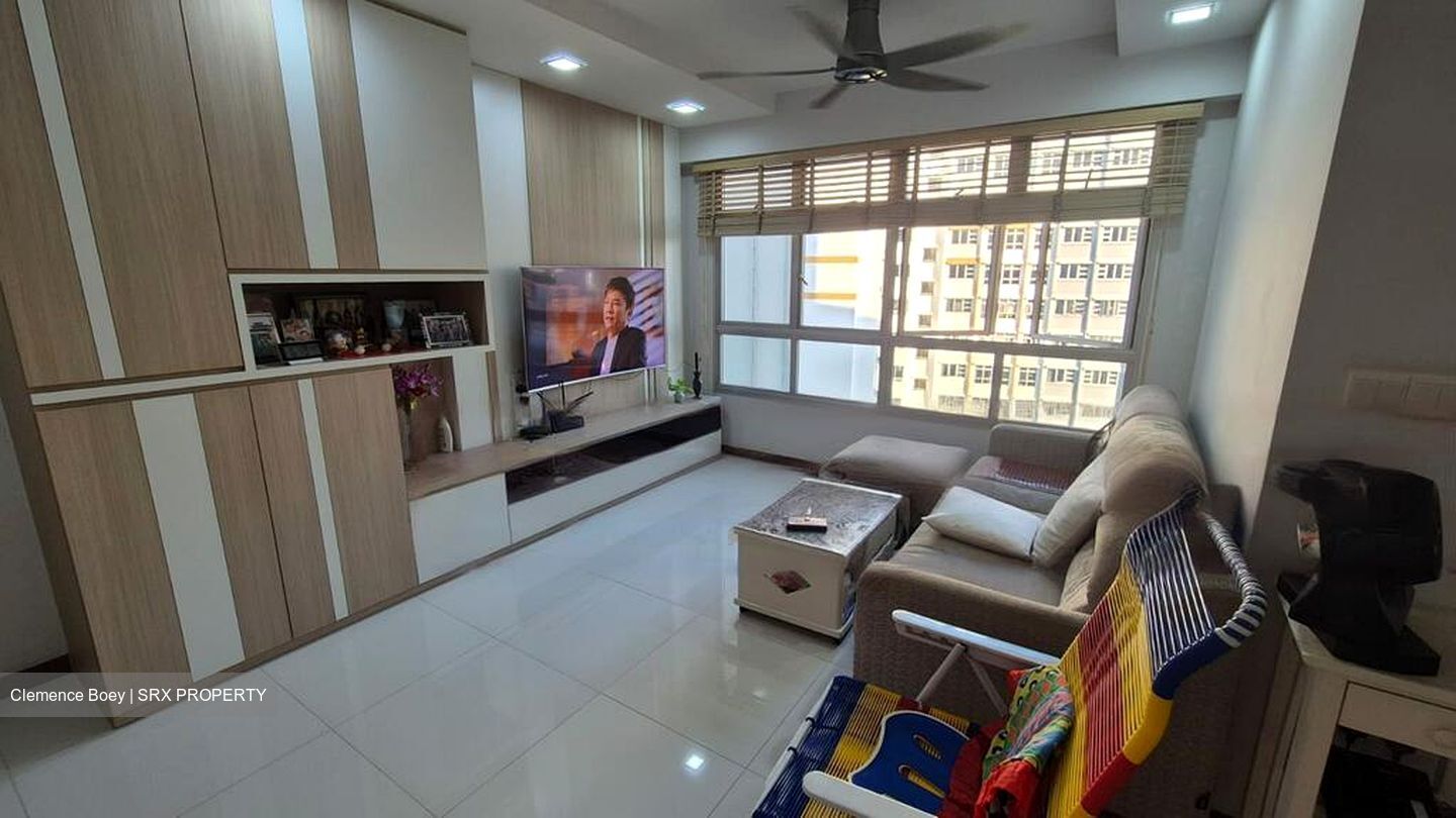 Blk 445 West Crest @ Bukit Batok (Bukit Batok), HDB 4 Rooms #453720031